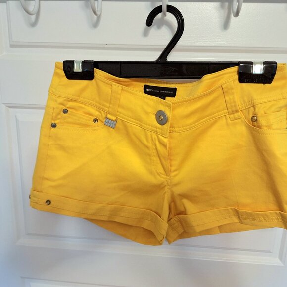 Hot and Sexy Mango Cotton Summer Shorts Size 4 - Picture 3 of 8